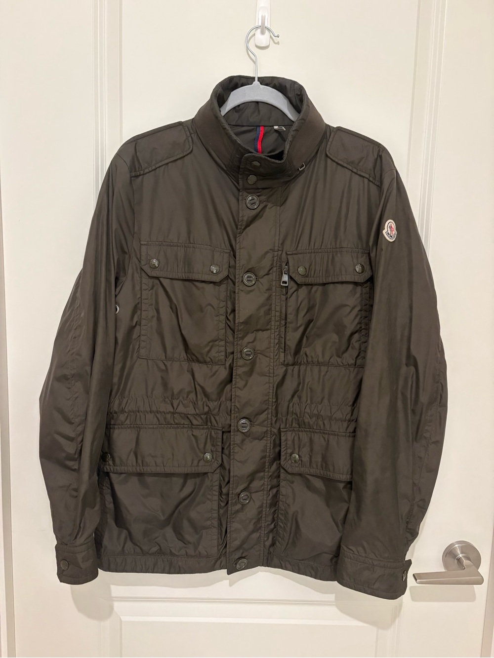 Moncler Men’s lightweight field & rain jacket, olive, Size 3.